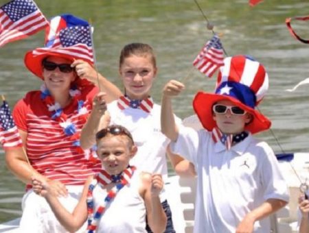 Murrells Inlet Boat Parade & Fireworks